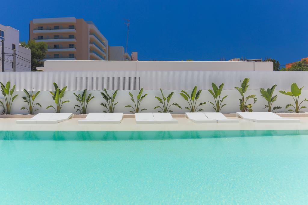 White - Adults Only Apart-hotel