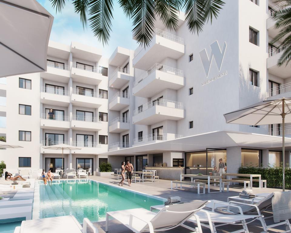White - Adults Only Ibiza-stad
